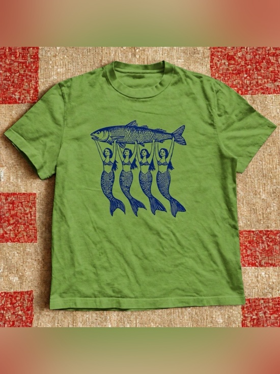 Gildan Tops - Gildan Mermaid & Fish Graphic T-Shirt Green For Unisex